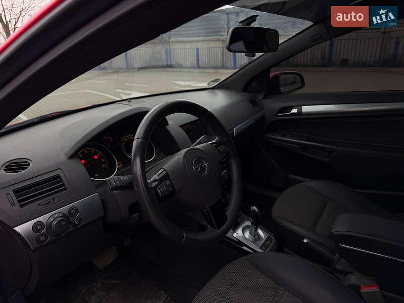 Хэтчбек Opel Astra GTC 2007 в Тернополе фото 11 Хэтчбек Opel Astra GTC 2007 в Тернополе
