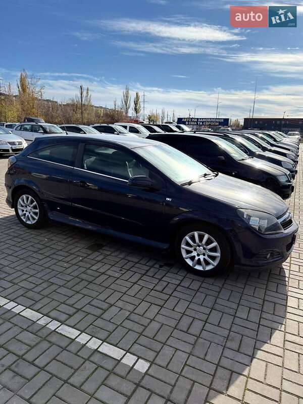 Хетчбек Opel Astra GTC 2006 в Кривому Розі фото 2 Хетчбек Opel Astra GTC 2006 в Кривому Розі