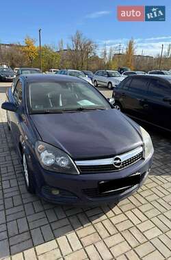 Хэтчбек Opel Astra GTC 2006 в Кривом Роге