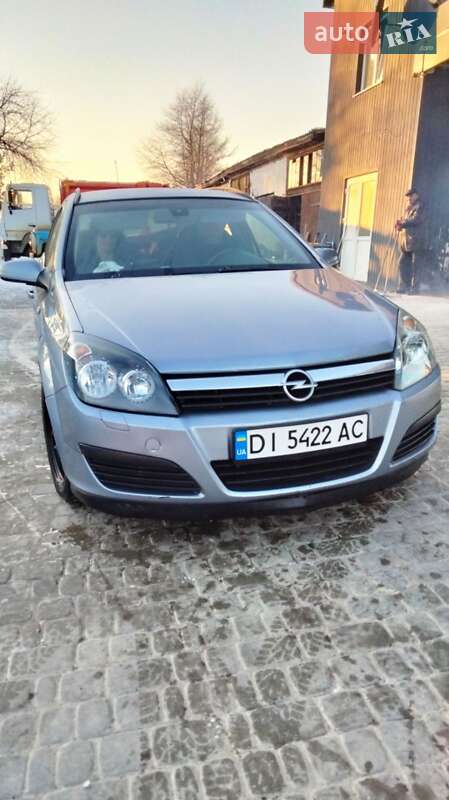 Opel Astra GTC 2005