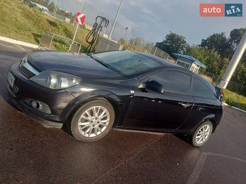 Opel Astra GTC