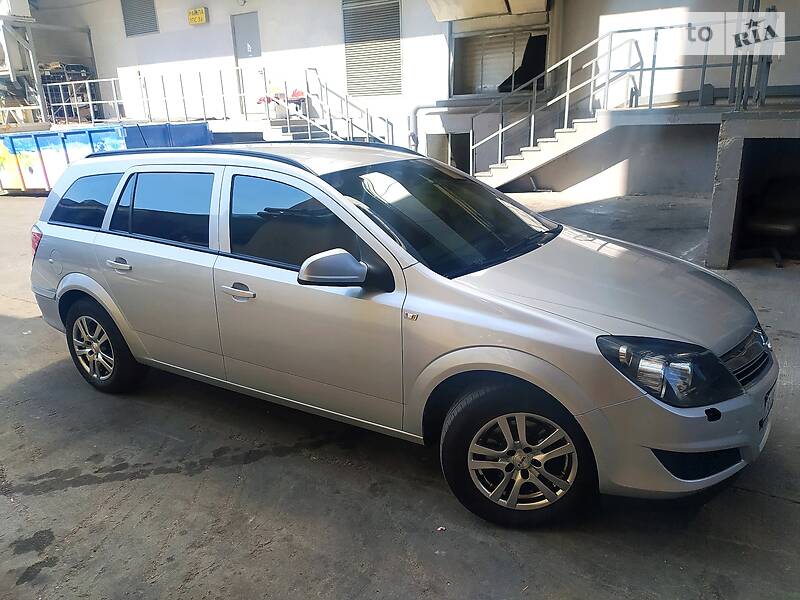 Opel Astra H Caravan