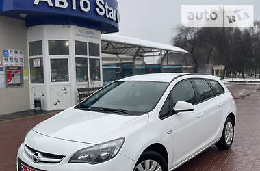 Универсал Opel Astra J 2014 в Луцке
