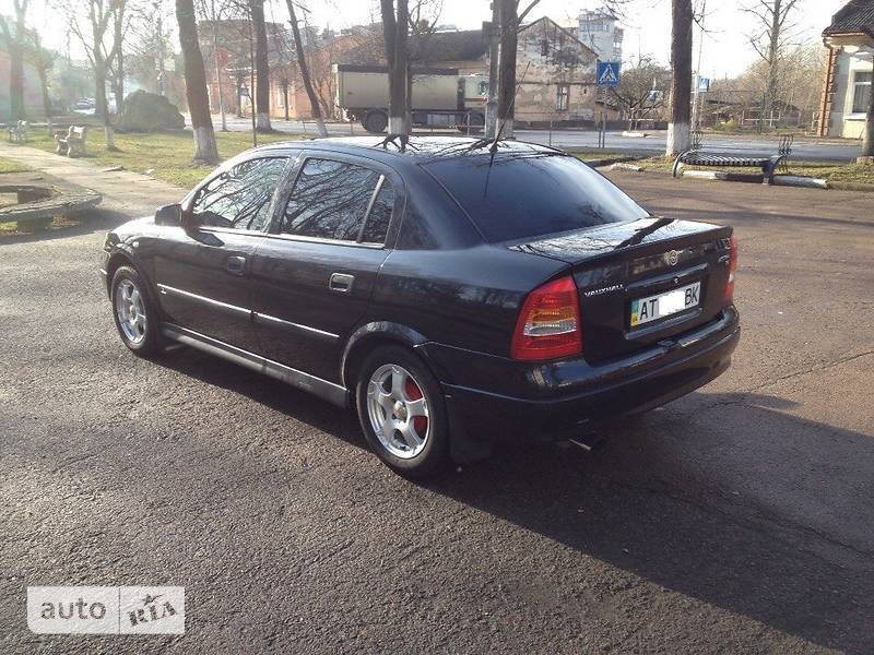 Седан Opel Astra 2006 в Калуше