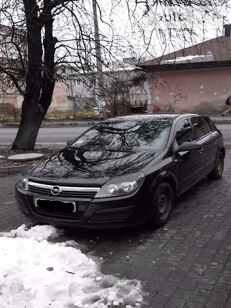 Хетчбек Opel Astra 2006 в Івано-Франківську