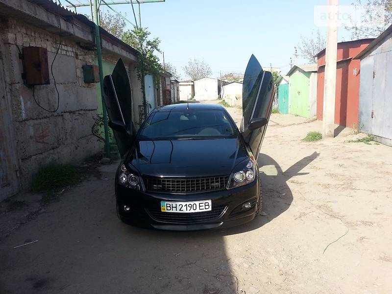 Кабриолет Opel Astra 2007 в Одессе