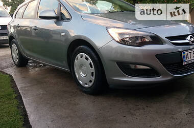 Универсал Opel Astra 2013 в Снятине