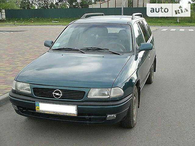Универсал Opel Astra 1997 в Львове