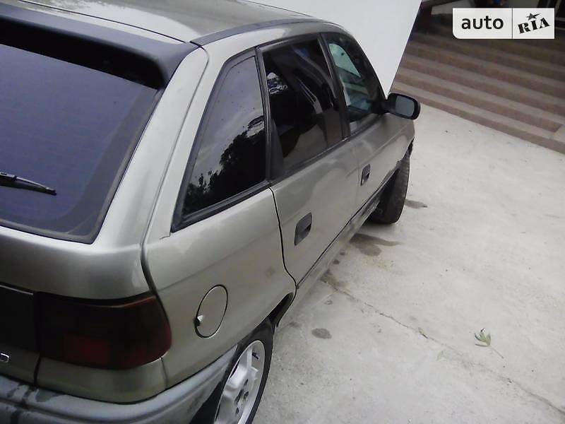 Хэтчбек Opel Astra 1996 в Виннице