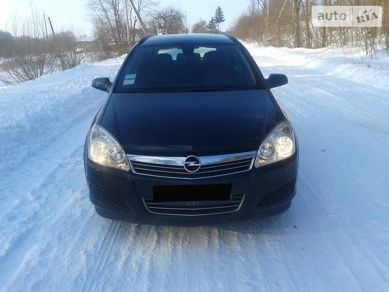 Универсал Opel Astra 2008 в Житомире