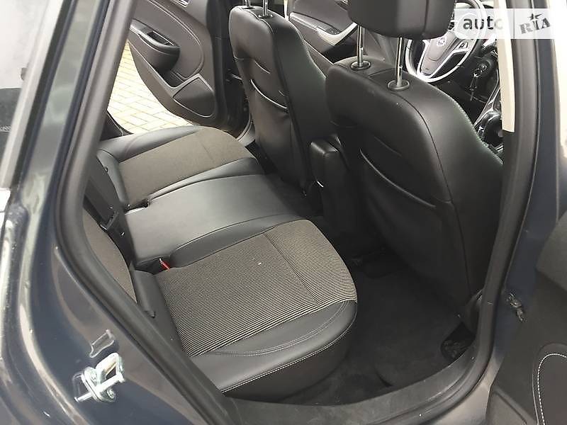 Универсал Opel Astra 2013 в Луцке