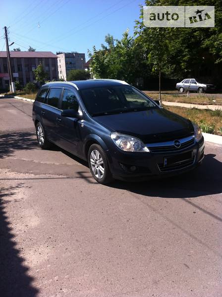 Універсал Opel Astra 2007 в Олевську