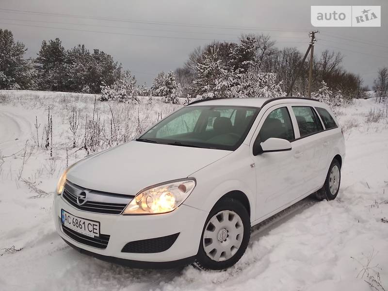 Универсал Opel Astra 2008 в Славуте