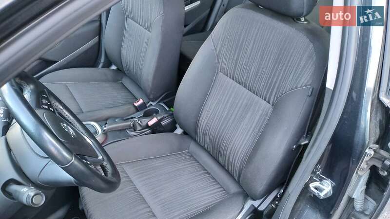 Универсал Opel Astra 2011 в Львове