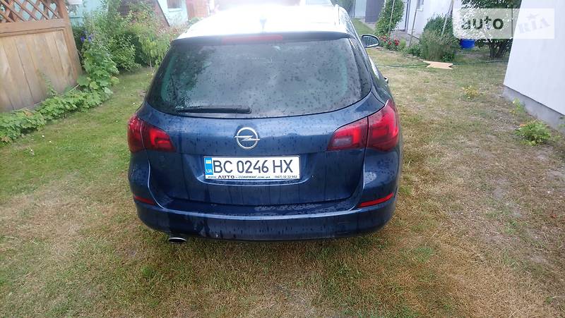 Універсал Opel Astra 2011 в Радехові фото 3 Універсал Opel Astra 2011 в Радехові