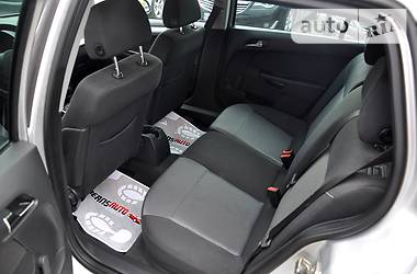 Універсал Opel Astra 2010 в 