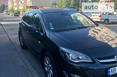 Универсал Opel Astra 2014 в Виннице