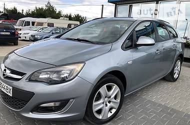Універсал Opel Astra 2013 в 