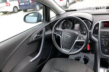 Універсал Opel Astra 2013 в 