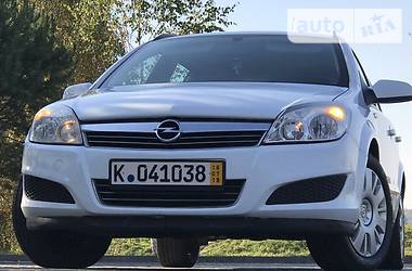 Универсал Opel Astra 2007 в Дрогобыче