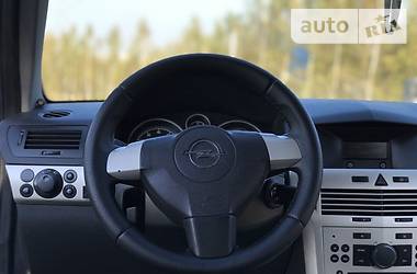 Универсал Opel Astra 2007 в Дрогобыче