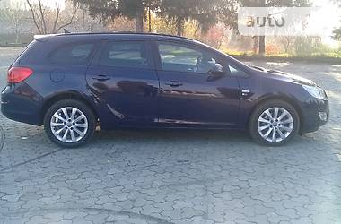 Универсал Opel Astra 2012 в Дубно