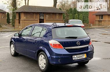 Хэтчбек Opel Astra 2006 в Тернополе