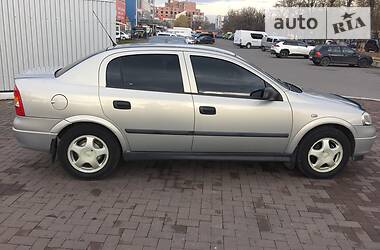 Седан Opel Astra 2007 в Ивано-Франковске