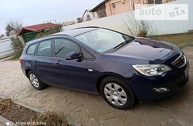 Универсал Opel Astra 2012 в Борисполе