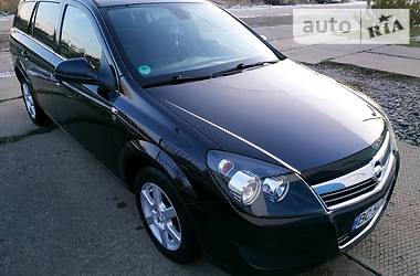 Універсал Opel Astra 2010 в Стрию