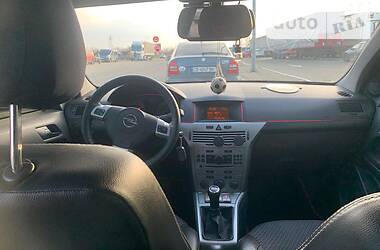 Универсал Opel Astra 2012 в Киеве