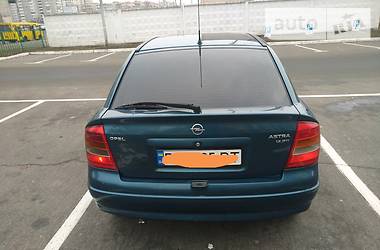 Хэтчбек Opel Astra 2001 в Киеве