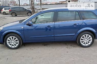 Универсал Opel Astra 2008 в 