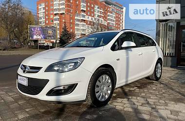 Універсал Opel Astra 2015 в 