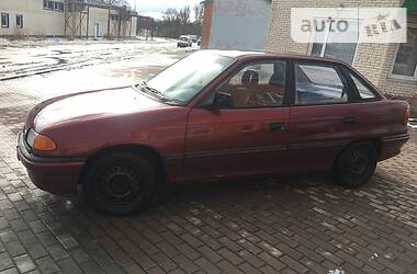Седан Opel Astra 1993 в Дрогобыче
