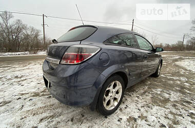 Купе Opel Astra 2007 в Киеве