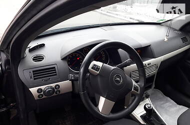 Універсал Opel Astra 2008 в 