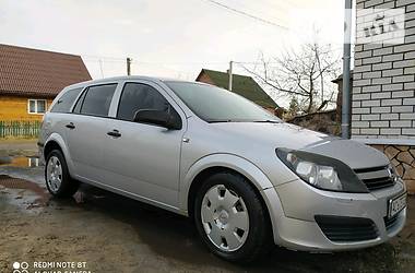 Универсал Opel Astra 2006 в Маневичах