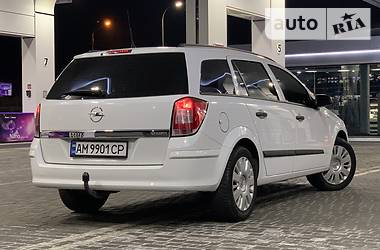 Универсал Opel Astra 2008 в Одессе