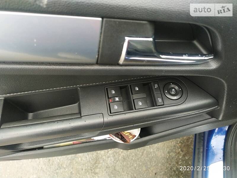 Універсал Opel Astra 2009 в Острозі