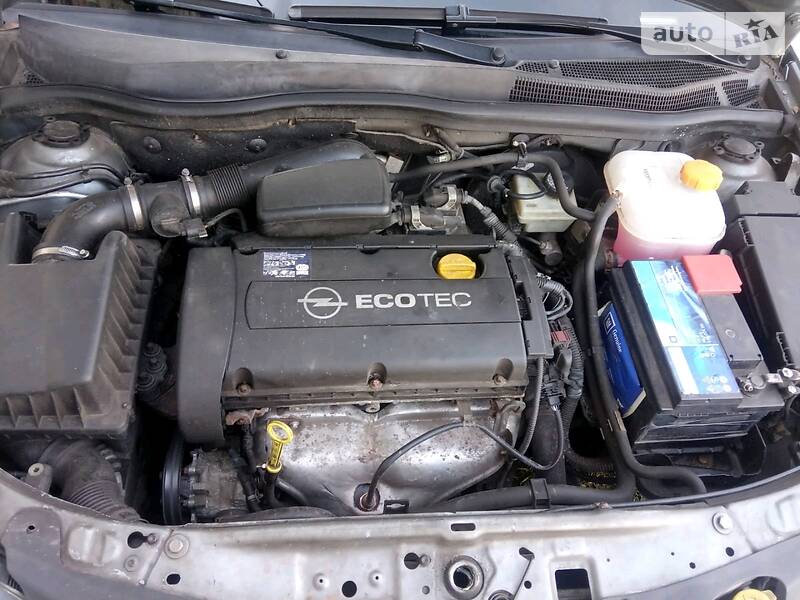 Універсал Opel Astra 2006 в Львові