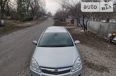 Універсал Opel Astra 2007 в 