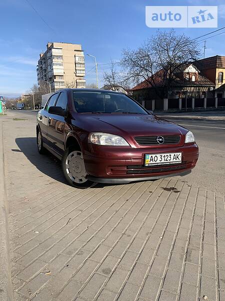 Седан Opel Astra 2007 в 