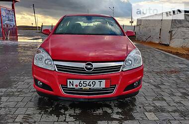 Хетчбек Opel Astra 2007 в Львові