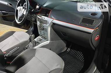 Универсал Opel Astra 2009 в 