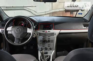 Универсал Opel Astra 2009 в 