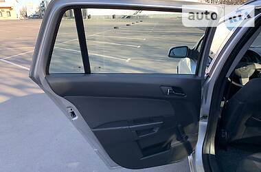 Універсал Opel Astra 2008 в 
