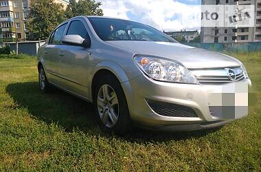 Седан Opel Astra 2008 в 
