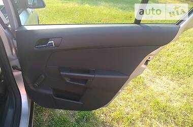 Седан Opel Astra 2008 в 