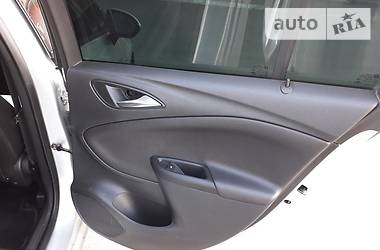 Універсал Opel Astra 2016 в 